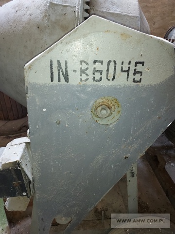 Betoniarka wolnospadowa elektryczna BWE 150A 